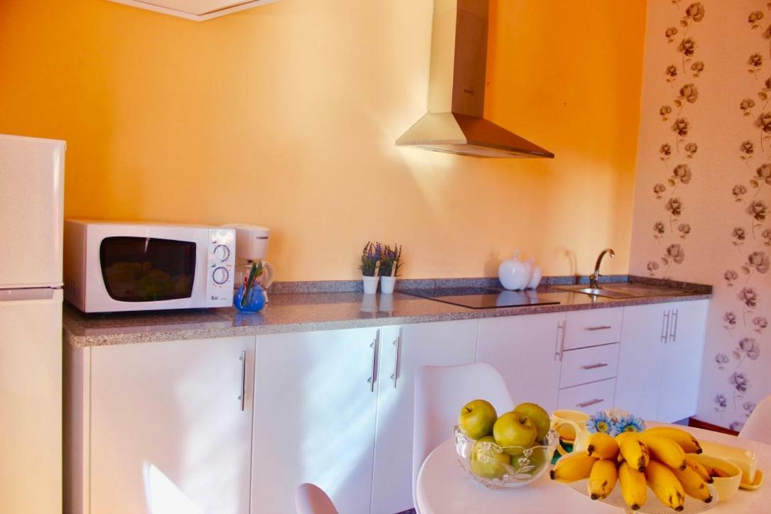 Pink House Apartment Понта до Сол Екстериор снимка